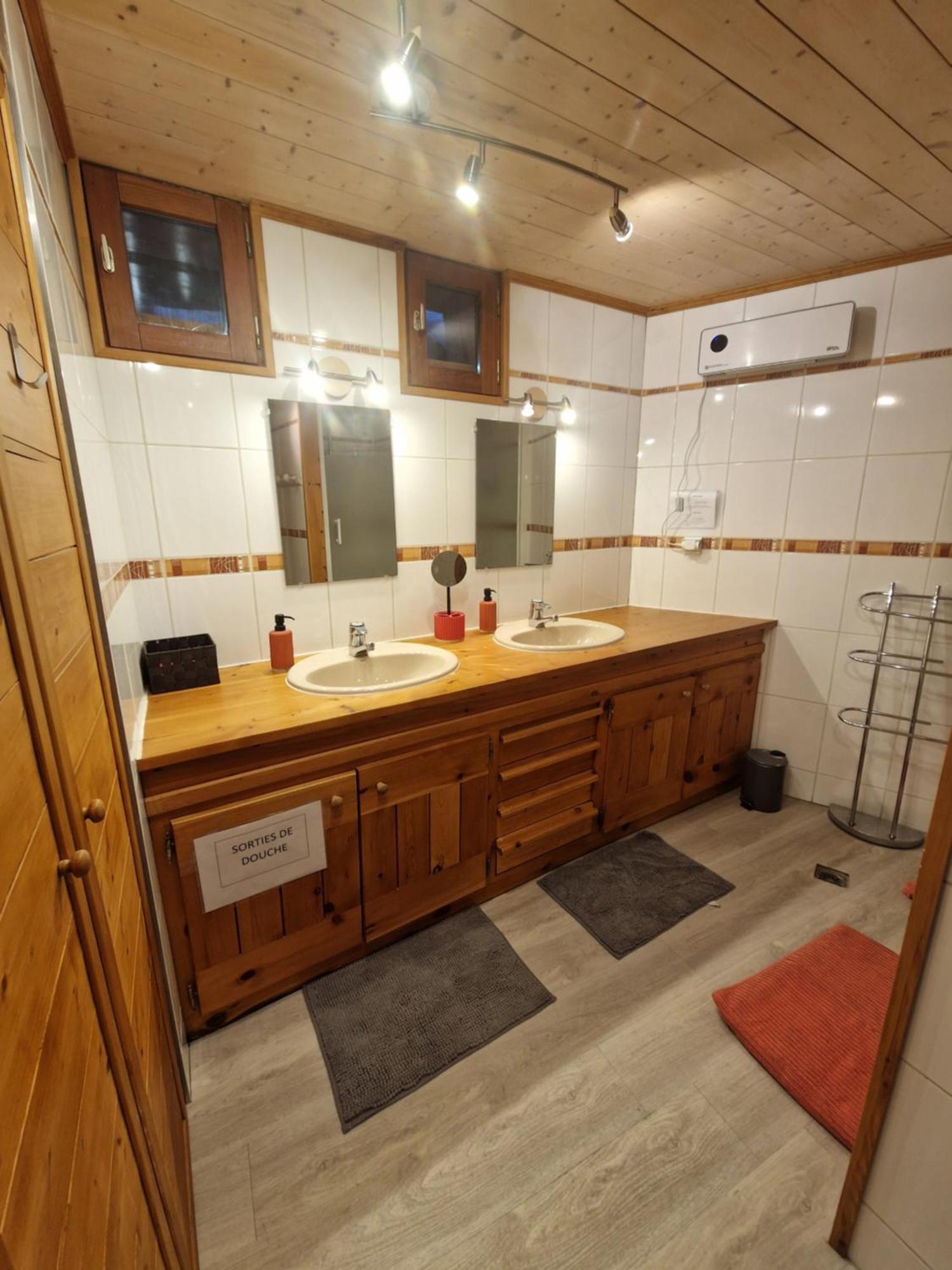 Le Chalet Pointu De Capucine Bourg-Saint-Maurice Buitenkant foto